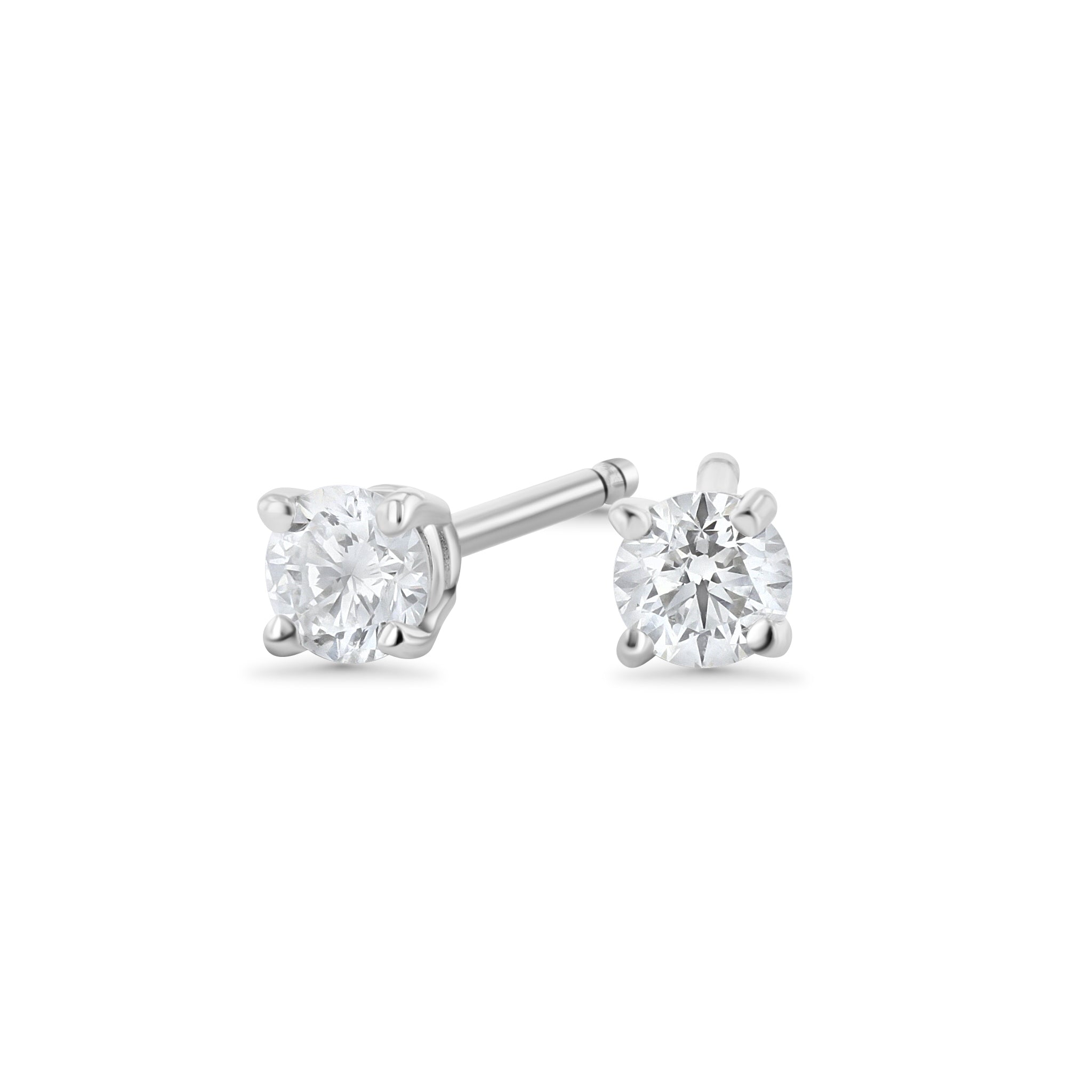 Round Diamond Stud Earrings in 14k White Gold