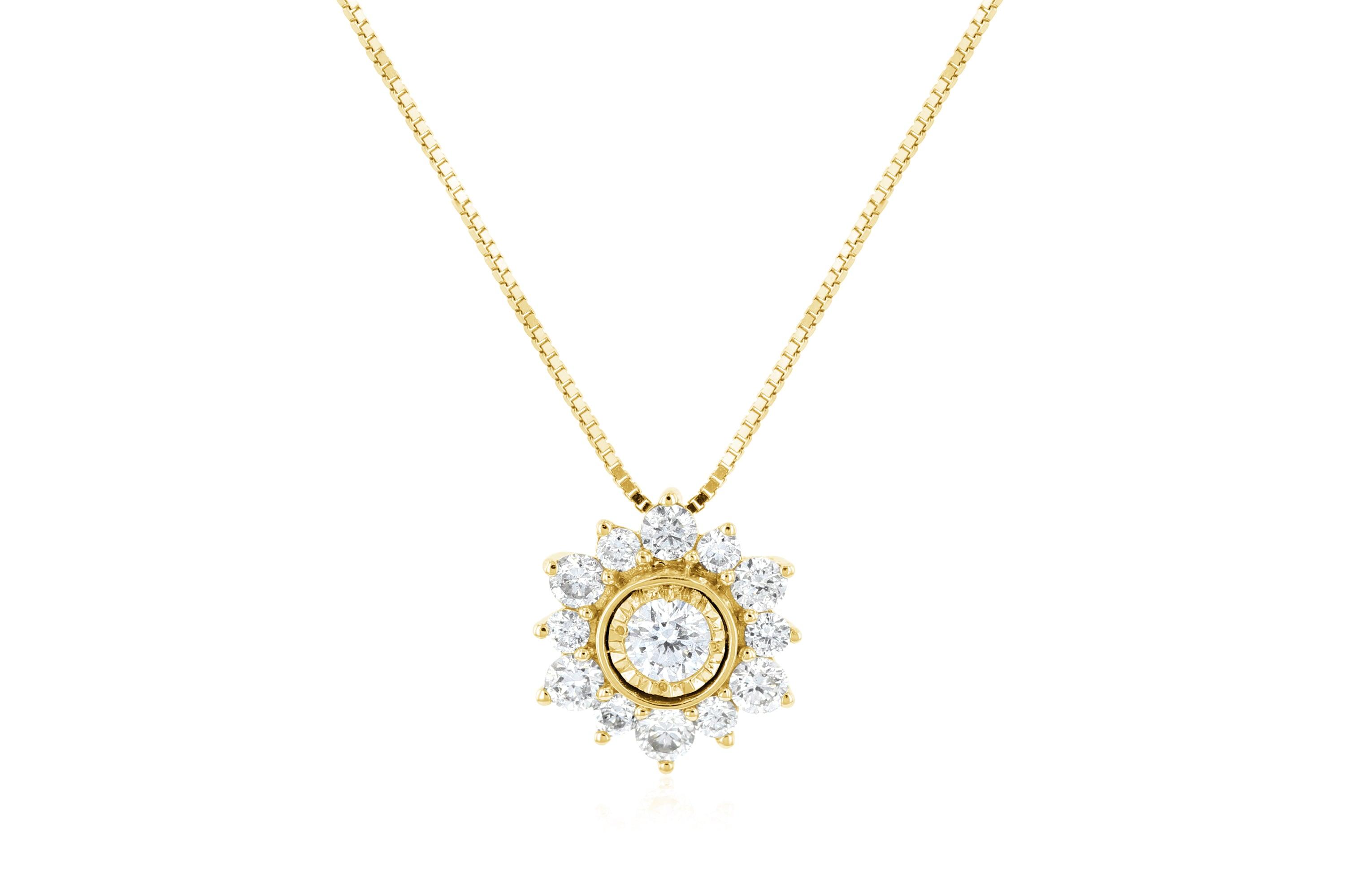 Diamond Pavè Star Pendant Necklace in 14k Yellow Gold - Iris + Mill